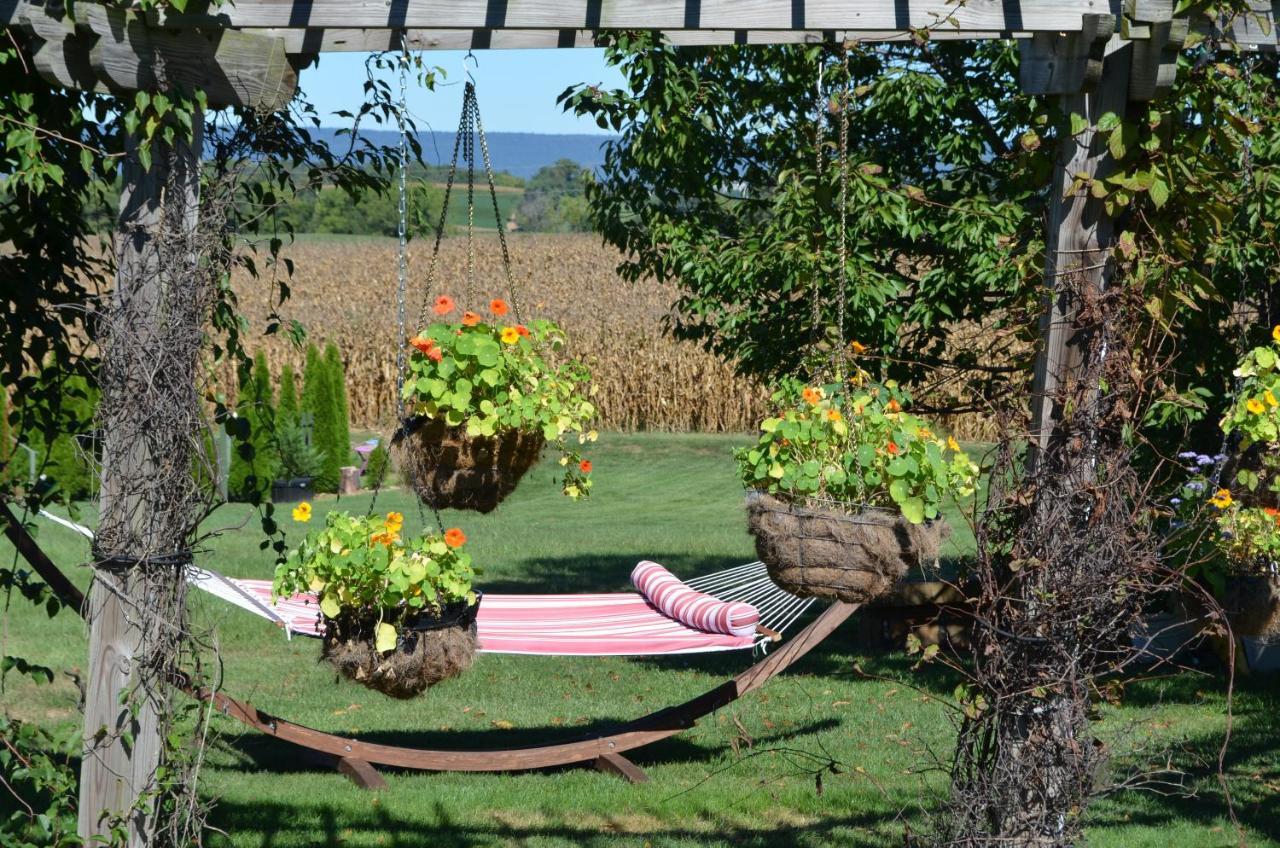 Annville Inn Bed & Breakfast 외부 사진