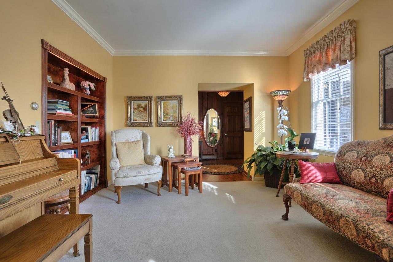 Annville Inn Bed & Breakfast 외부 사진