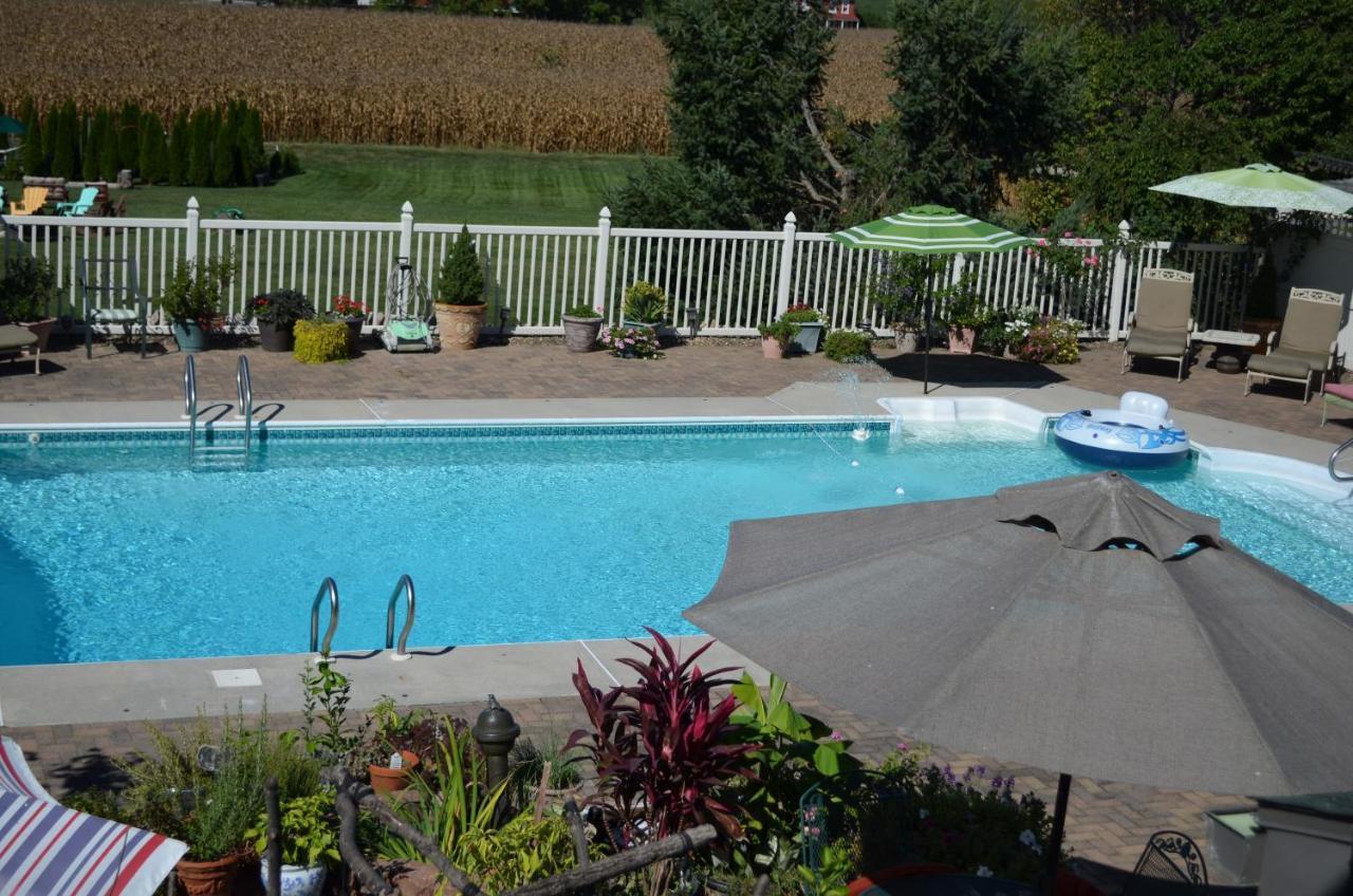 Annville Inn Bed & Breakfast 외부 사진