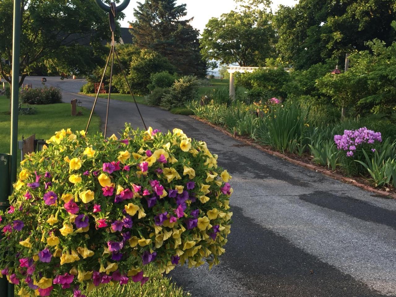 Annville Inn Bed & Breakfast 외부 사진